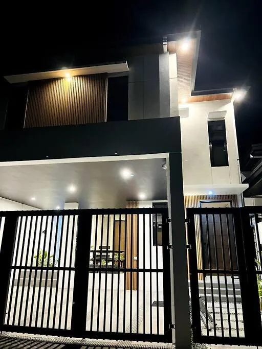 Couple Pad With Own Bath Near Clark Villa Mabalacat 0*,